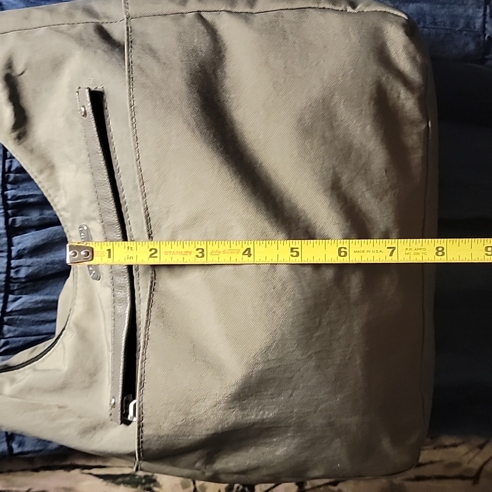 Baggallini Crossbody - Picture 10 of 12